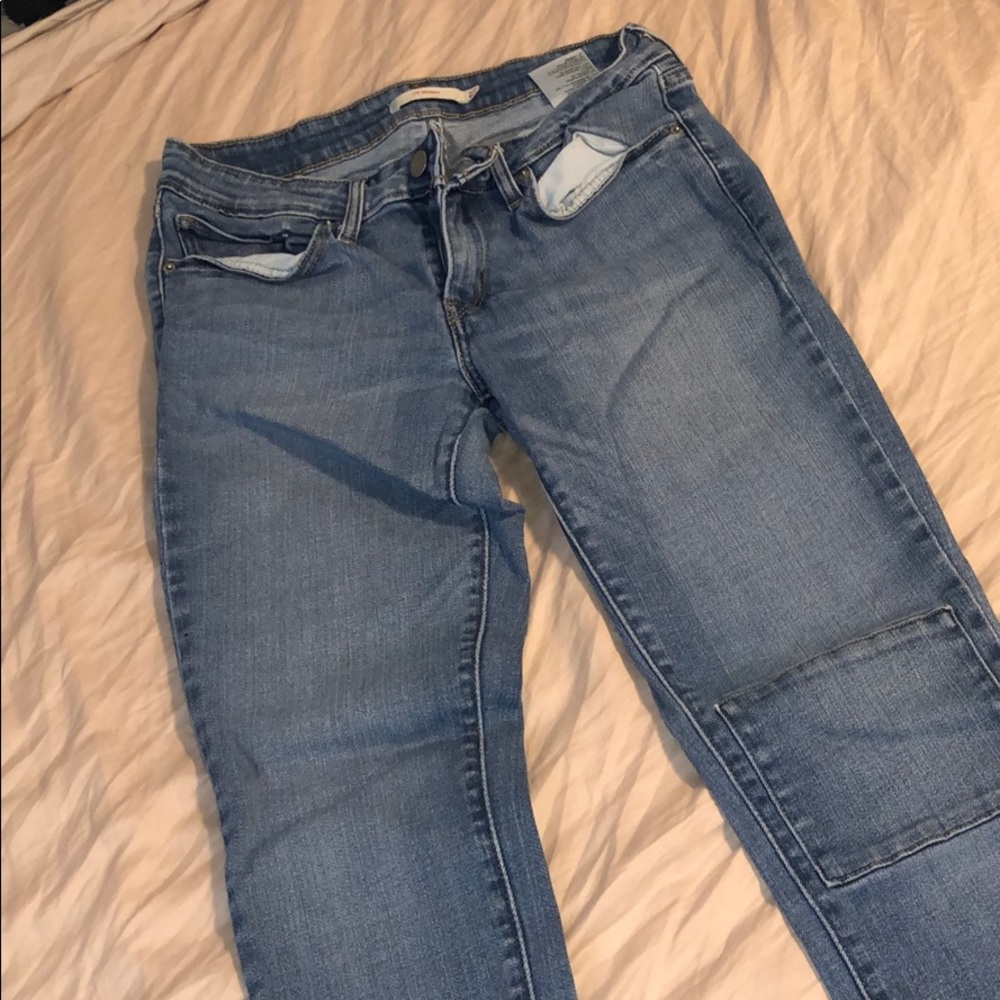 Levi’s skinny 711 jeans